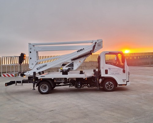 ISUZU CON ISOLI PNT 200H